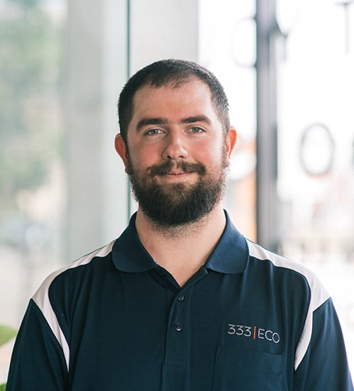 Steven Vergo Service Tech GB 333ECO